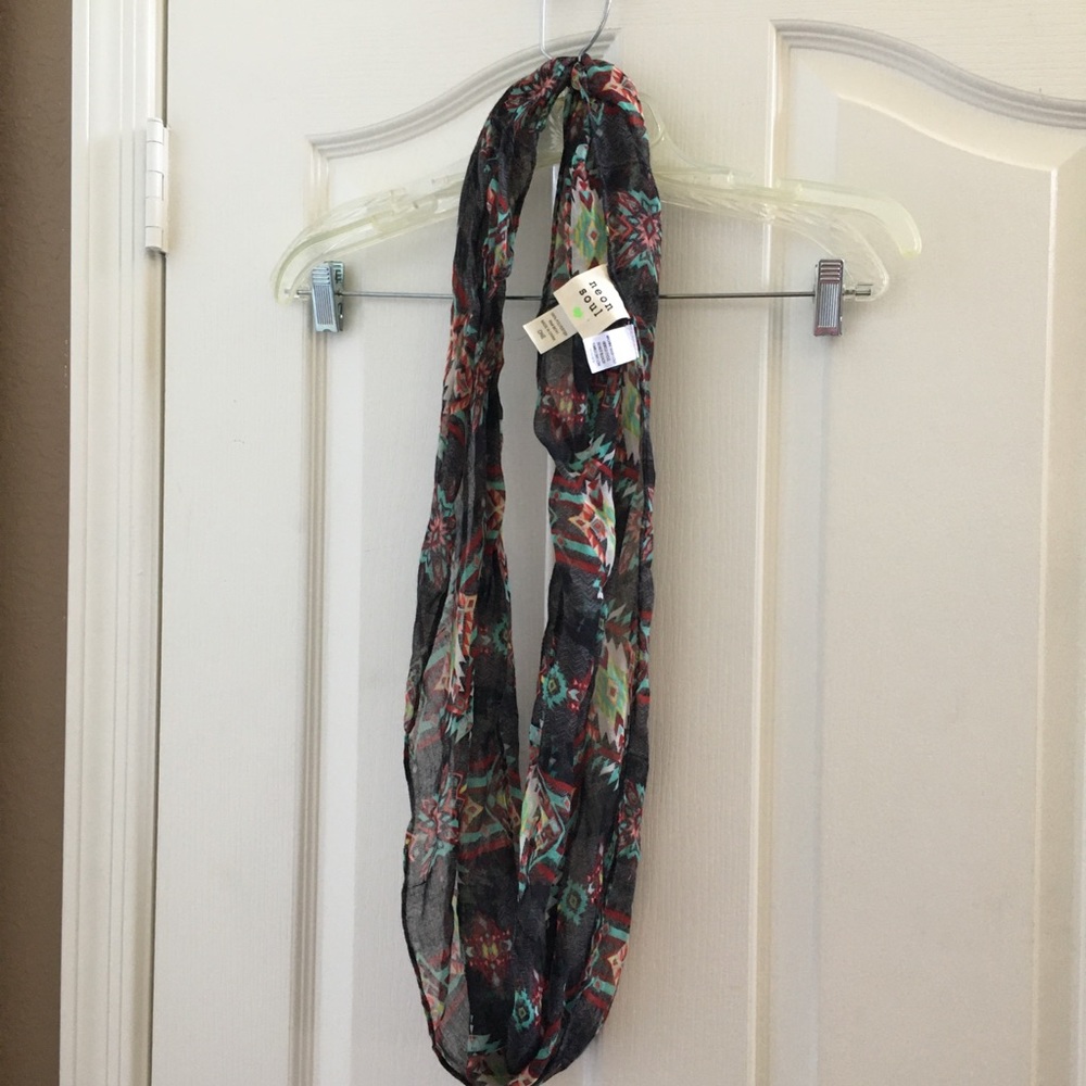 FINAL MARKDOWN Ladies neon soul infinity scarf